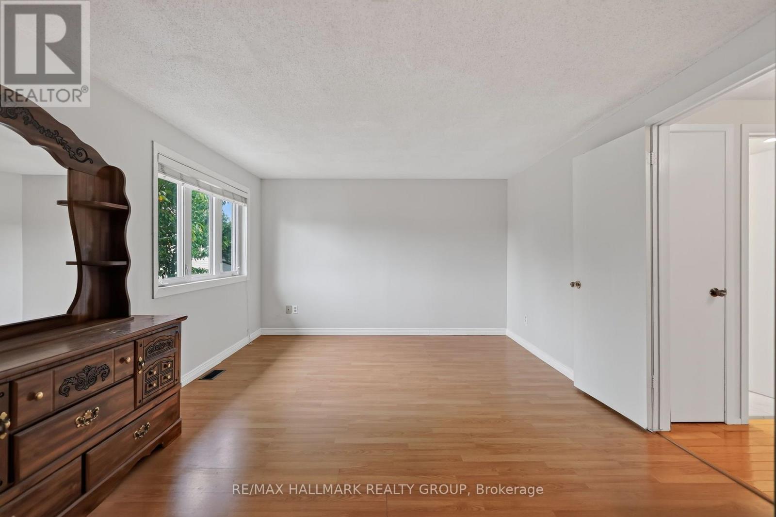 704 Malibu Terrace, Ottawa, Ontario  K2C 3T8 - Photo 25 - X13643810