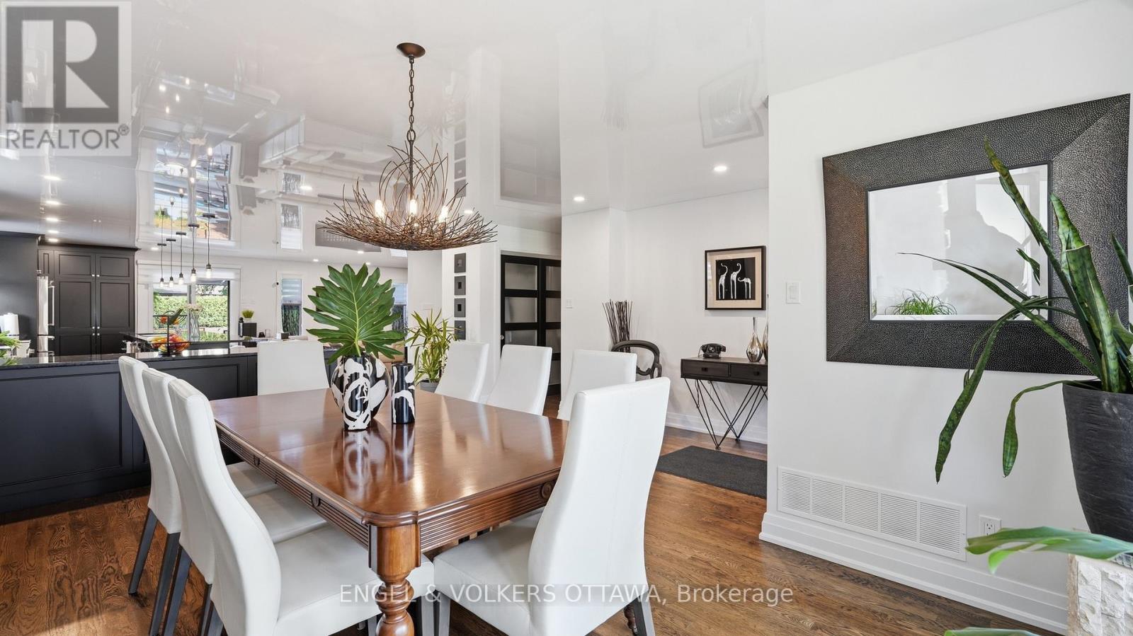 2855 Gothwood Place, Ottawa, Ontario  K1T 2V5 - Photo 8 - X13640976