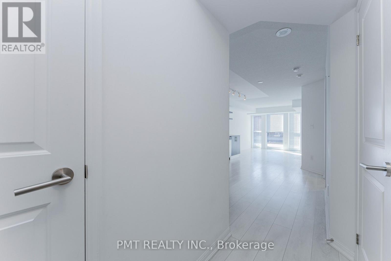 310 - 400 Adelaide Street E, Toronto, Ontario  M5A 4S3 - Photo 3 - C13644254