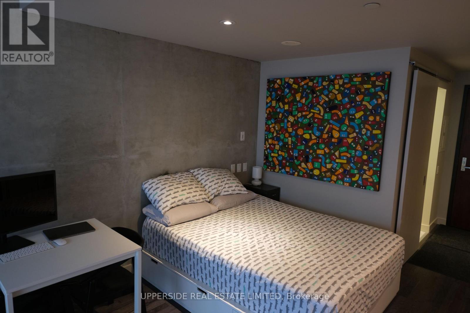 25 Oxley Street, Toronto, Ontario  M5V 2J5 - Photo 6 - C13644262