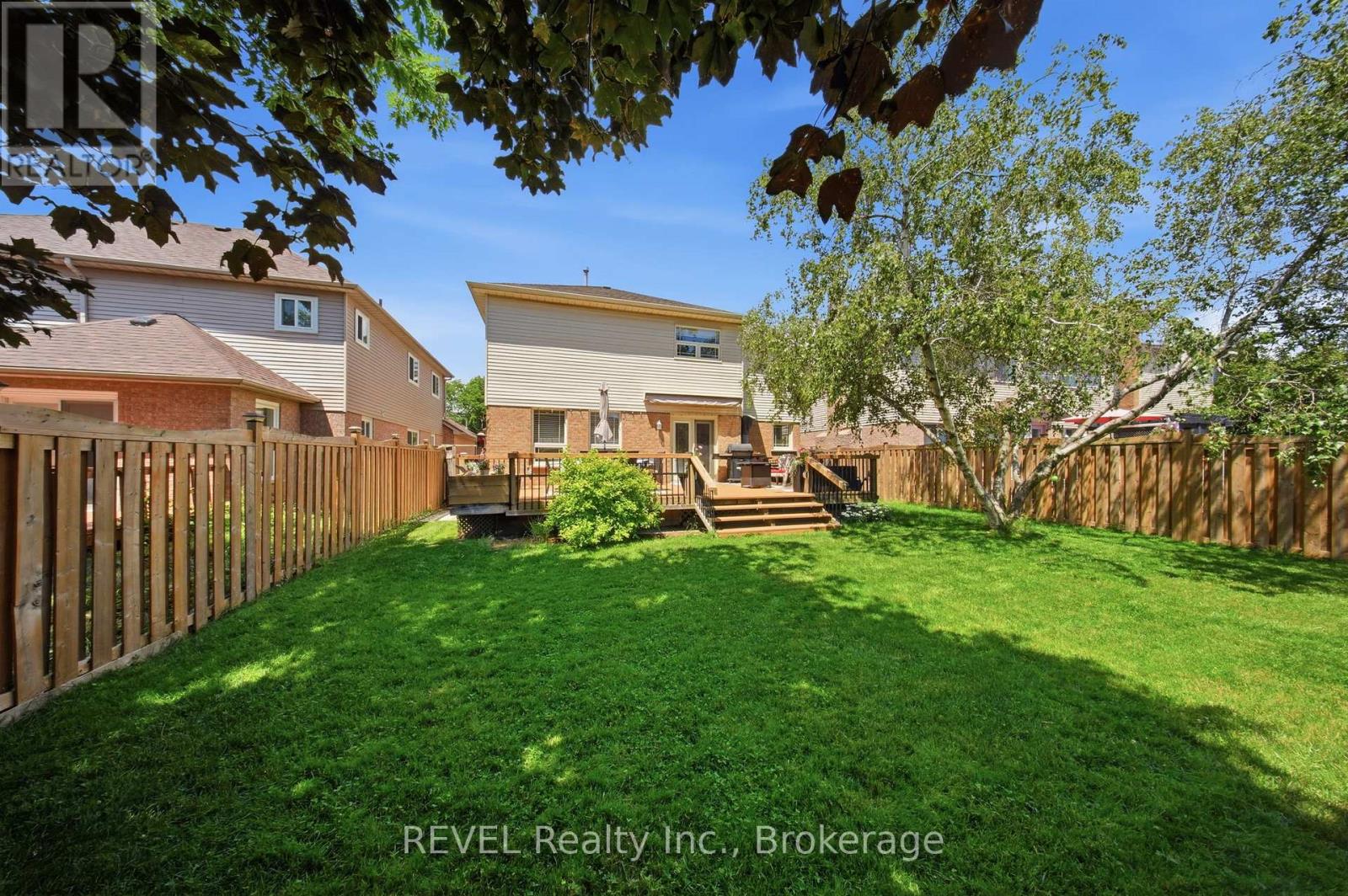 29 Stratton Crescent, Whitby, Ontario  L1R 1V4 - Photo 41 - E13644160