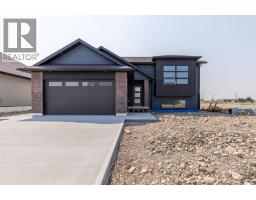 902 Willow Lane, Fort Macleod, Alberta