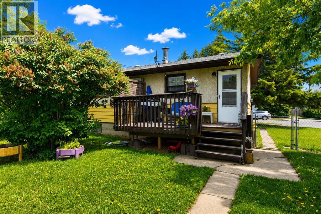 3502 51 Avenue, Red Deer, Alberta  T4N 4G2 - Photo 14 - A2315062