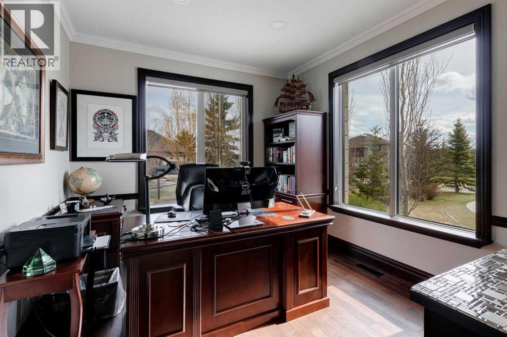 31 Montenaro Bay, Cochrane Lake, Alberta  T4C 0A5 - Photo 16 - A2315371