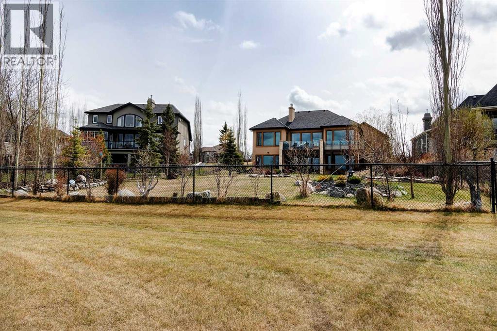 31 Montenaro Bay, Cochrane Lake, Alberta  T4C 0A5 - Photo 46 - A2315371