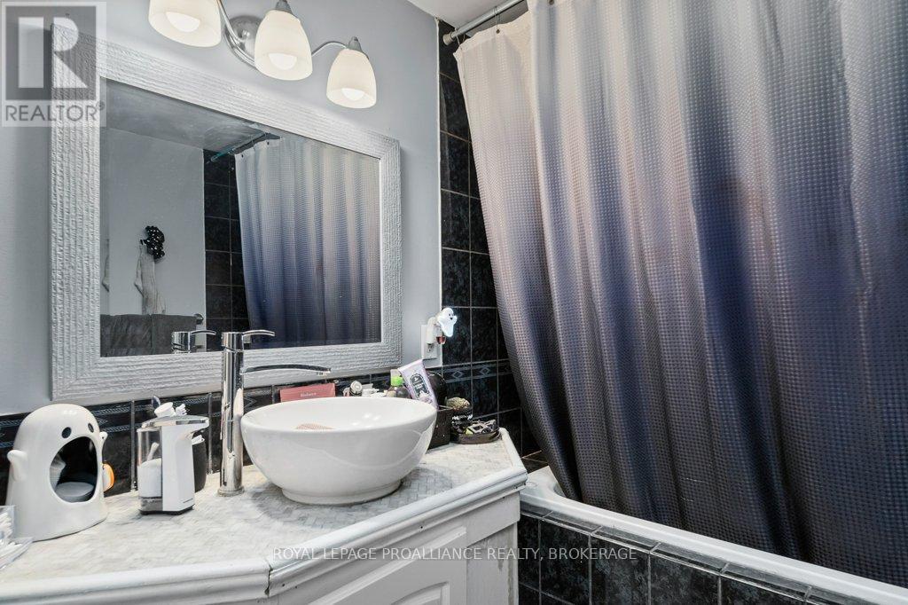 590 Macdonnell Street, Kingston, Ontario  K7K 4X1 - Photo 22 - X13644272