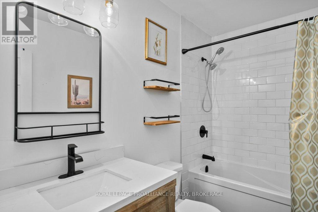 590 Macdonnell Street, Kingston, Ontario  K7K 4X1 - Photo 7 - X13644272