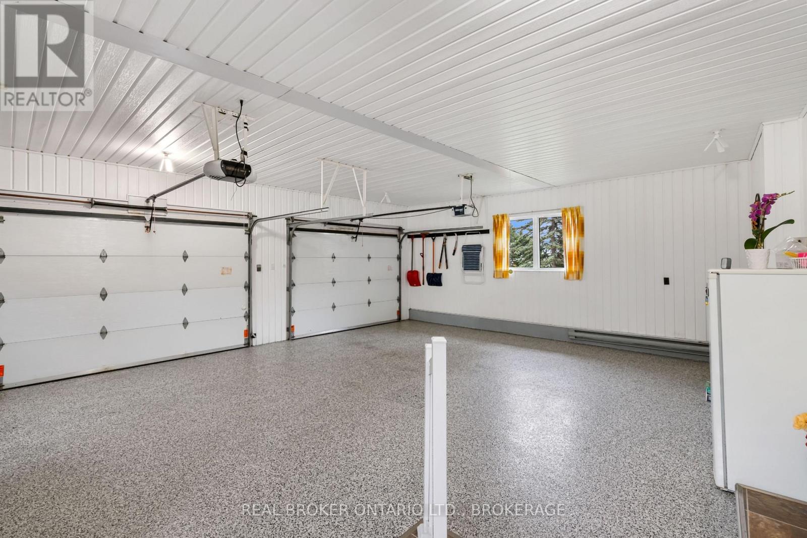 20233 Kenyon Concession 4 Road, North Glengarry, Ontario  K0C 1A0 - Photo 5 - X13577788