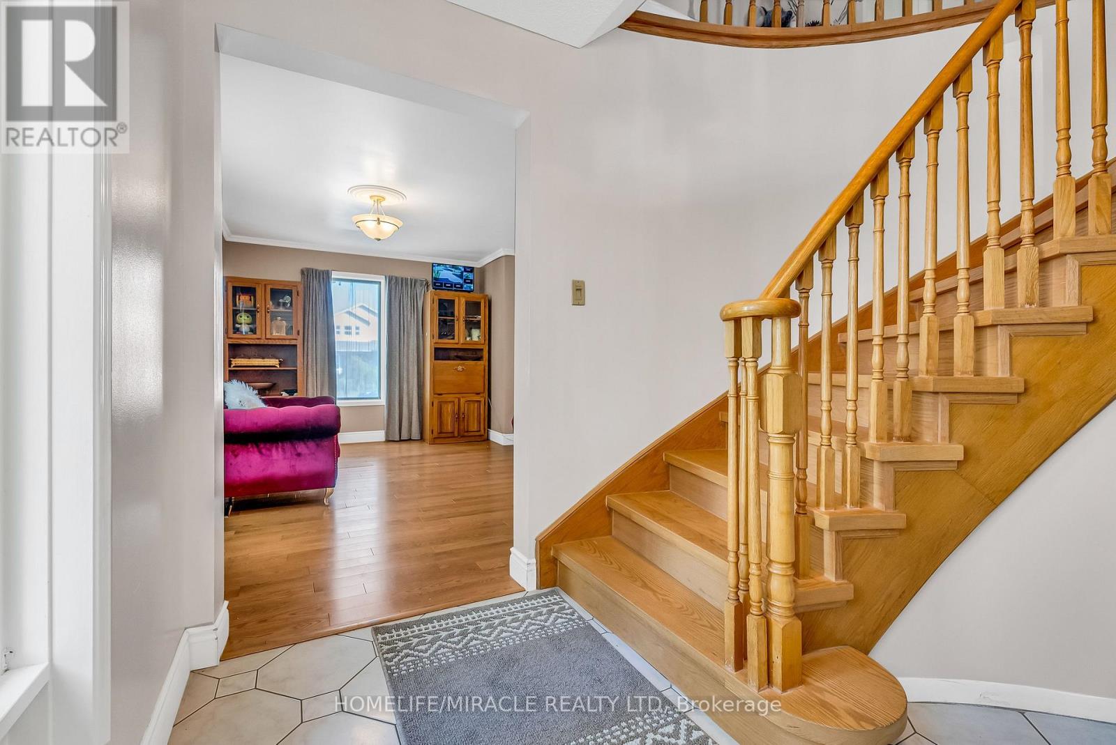 1 Beechnut Crescent, Clarington, Ontario  L1E 1Y5 - Photo 7 - E13644166