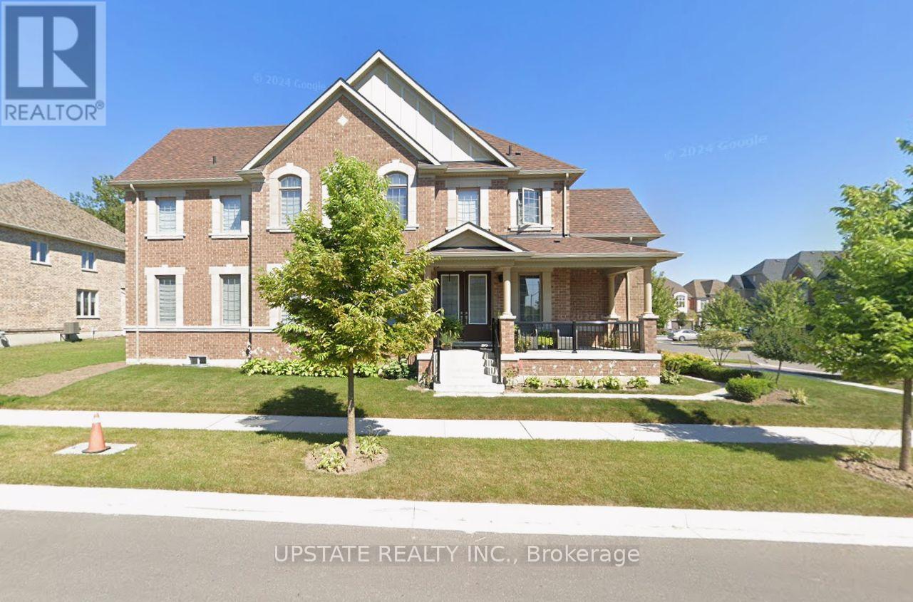 18 BLENHEIM CIRCLE, Whitby, Ontario
