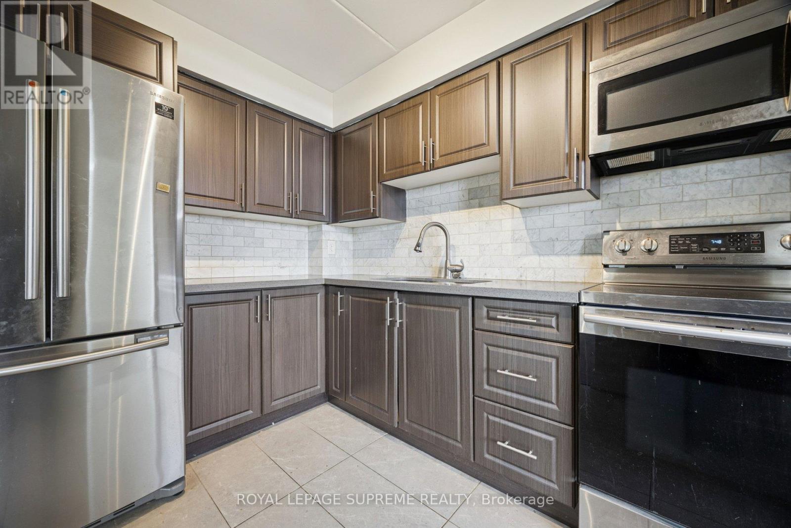 704 - 207 Galloway Road, Toronto, Ontario  M1E 4X3 - Photo 2 - E13644220