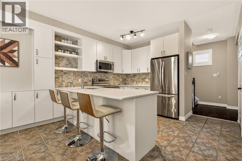 100 Beddoe Drive Unit# 20, Hamilton, Ontario  L8P 4Z2 - Photo 2 - 40839287
