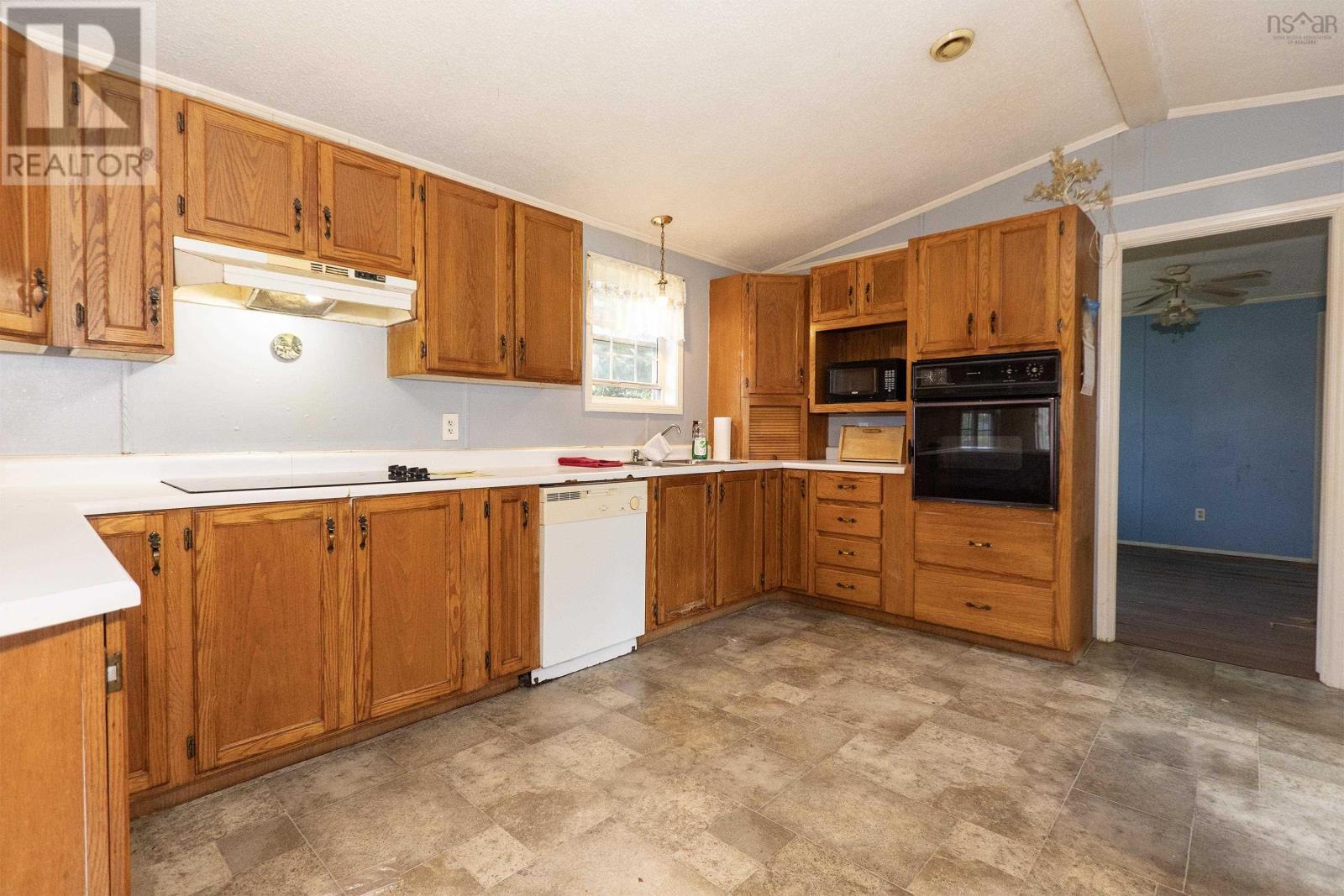 19 Kimberly Court, Amherst, Nova Scotia  B4H 4N7 - Photo 14 - 202618471