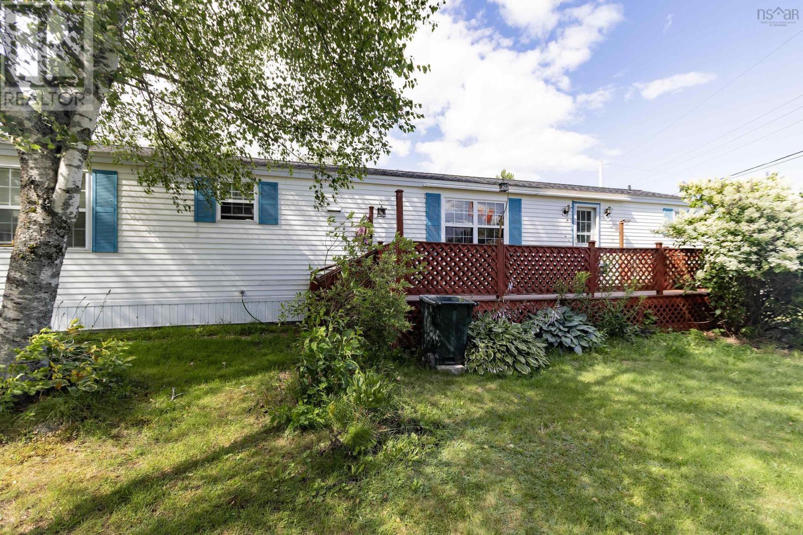 19 Kimberly Court, Amherst, Nova Scotia  B4H 4N7 - Photo 3 - 202618471