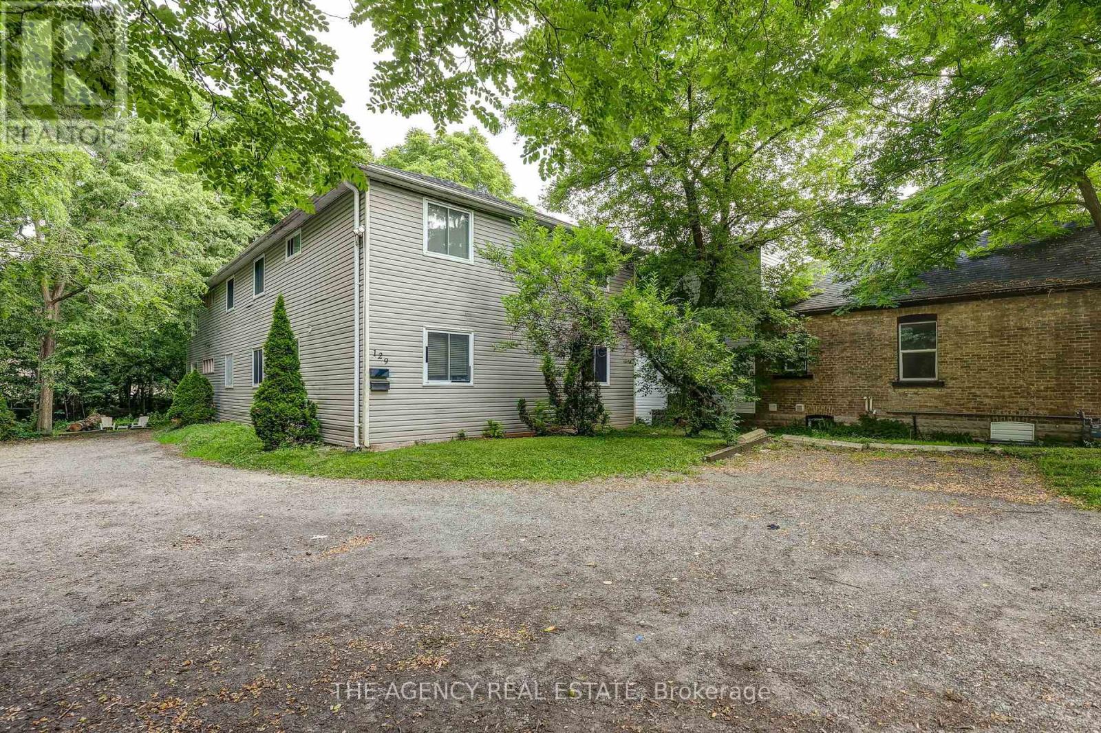 129 Oxford Street W, London North, Ontario  N6H 1S2 - Photo 2 - X13644178