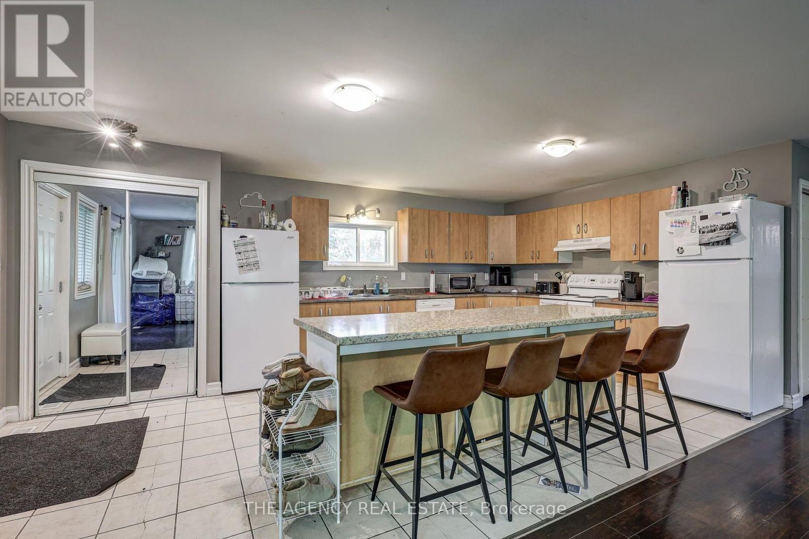 129 Oxford Street W, London North, Ontario  N6H 1S2 - Photo 4 - X13644178