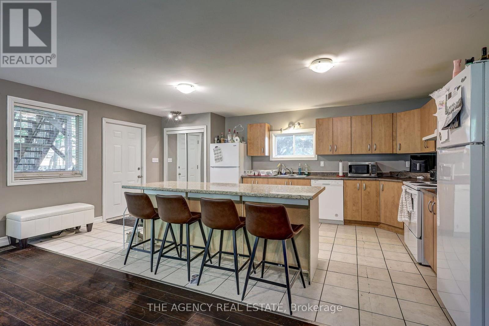 129 Oxford Street W, London North, Ontario  N6H 1S2 - Photo 5 - X13644178