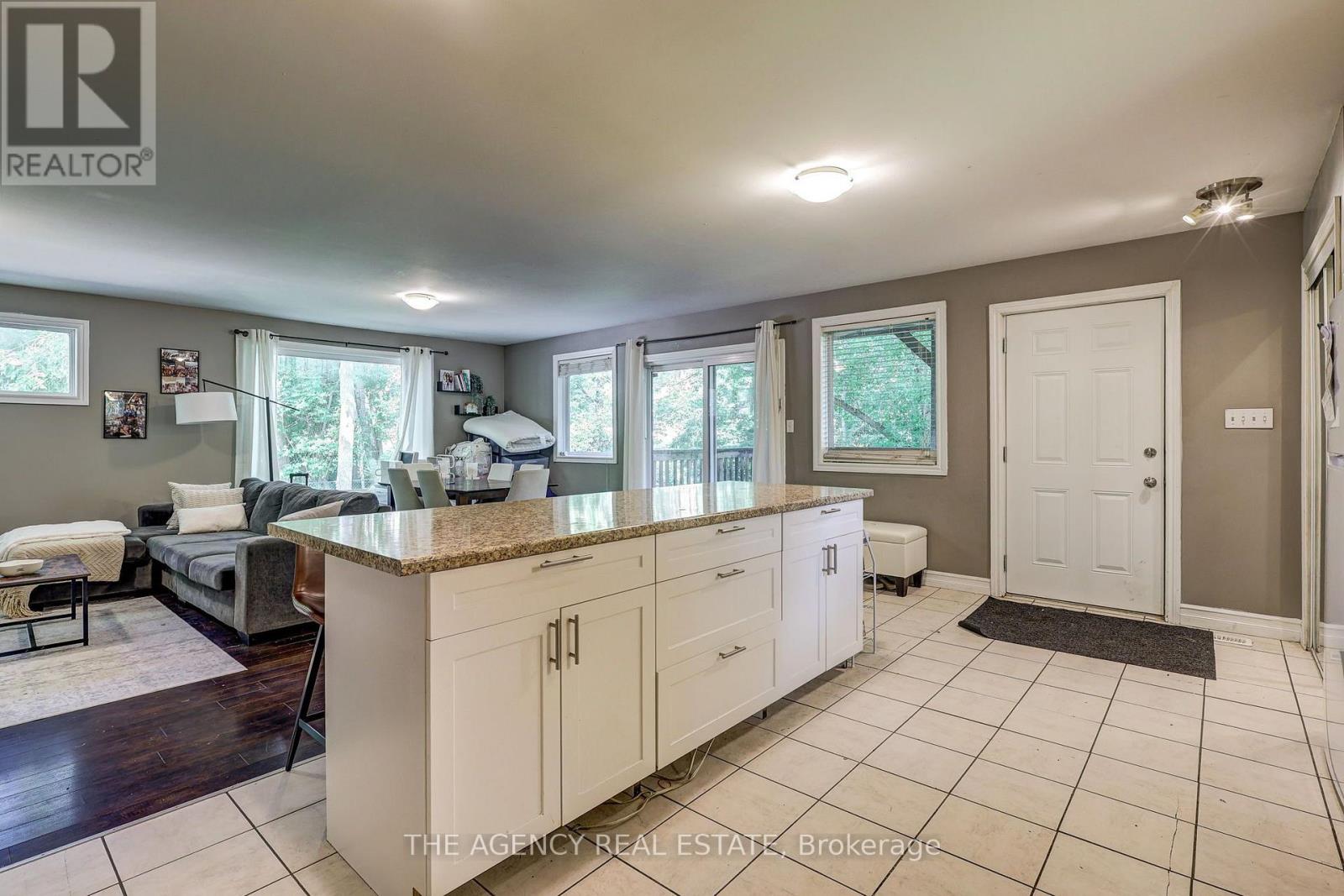 129 Oxford Street W, London North, Ontario  N6H 1S2 - Photo 8 - X13644178