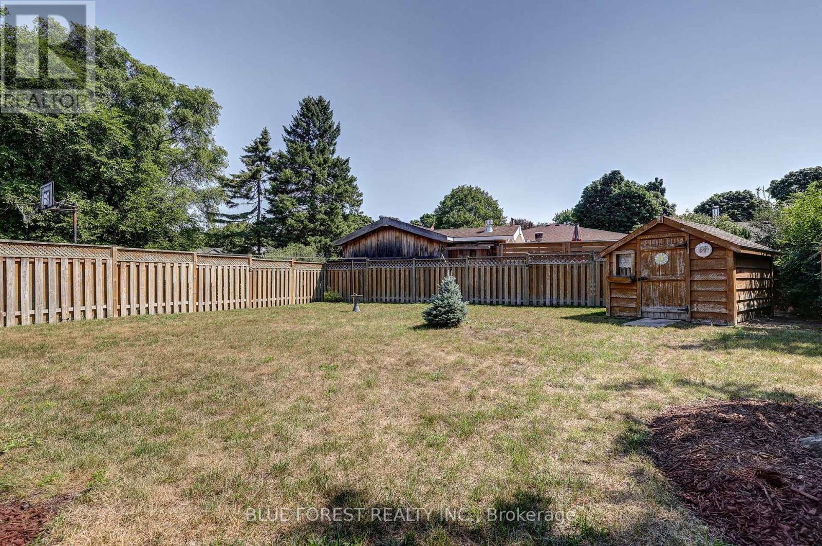 123 Aponi Crescent, London East, Ontario  N5V 2V3 - Photo 38 - X13644184