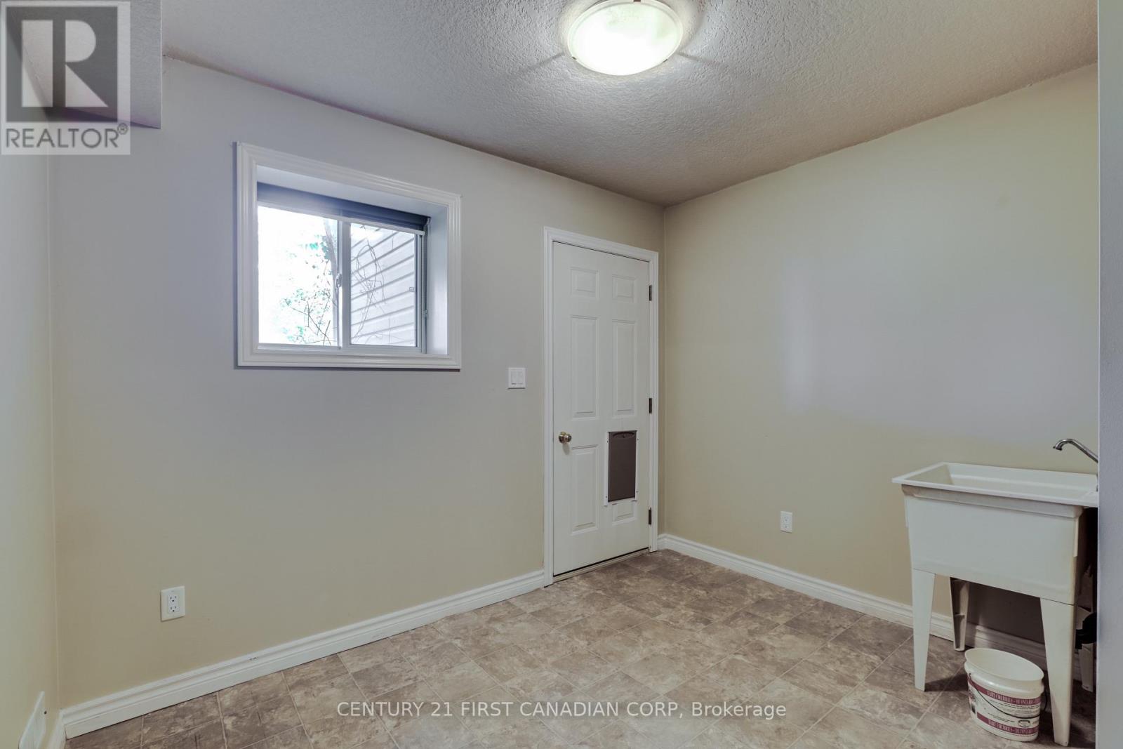 204 Ewart Street, Strathroy-Caradoc, Ontario  N7G 4G6 - Photo 26 - X13644230