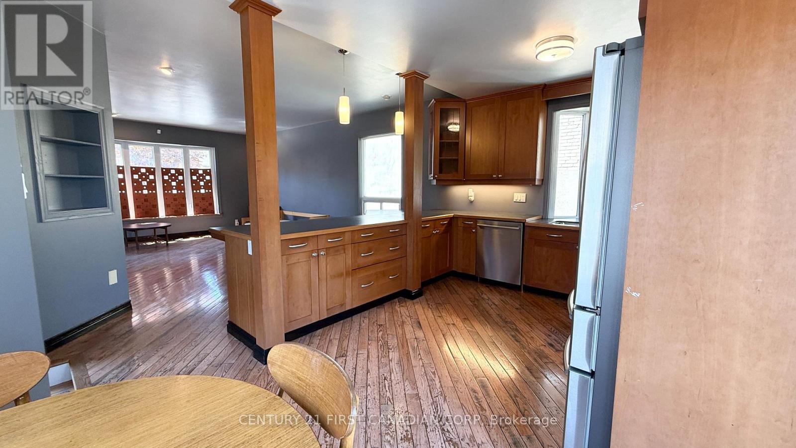 2 Erie Avenue, London South, Ontario  N6J 1J1 - Photo 7 - X13644244