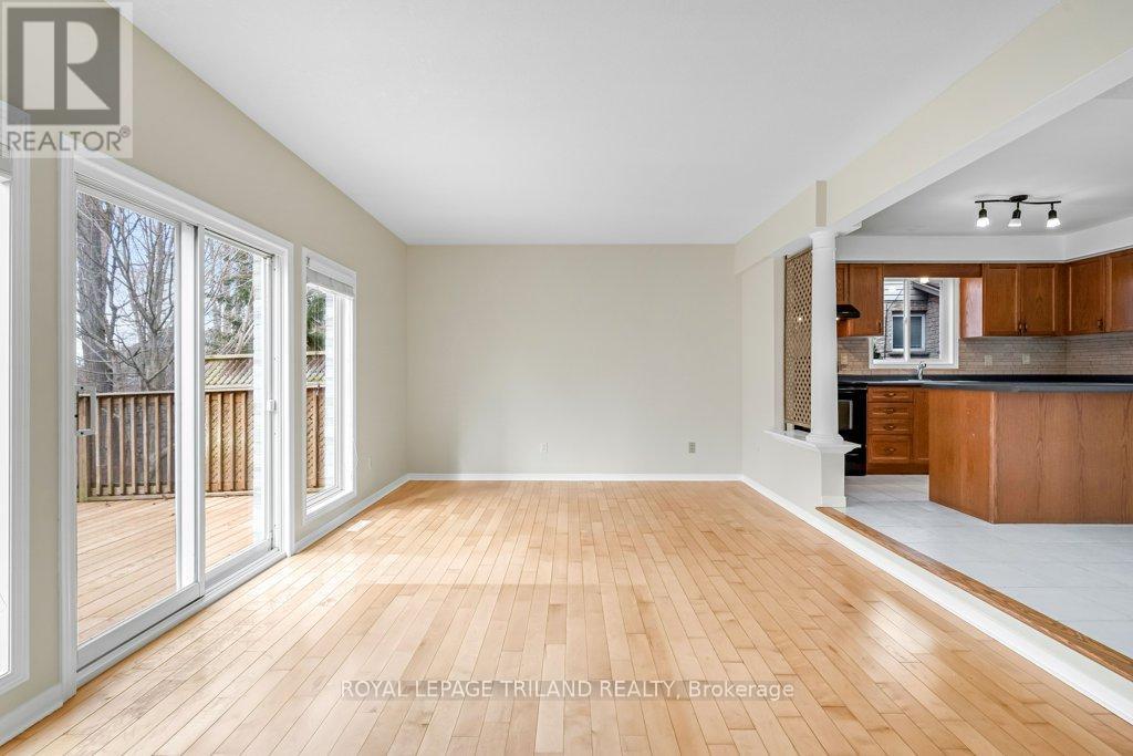 215 Rossmore Court, London South, Ontario  N6C 6B7 - Photo 17 - X13644256