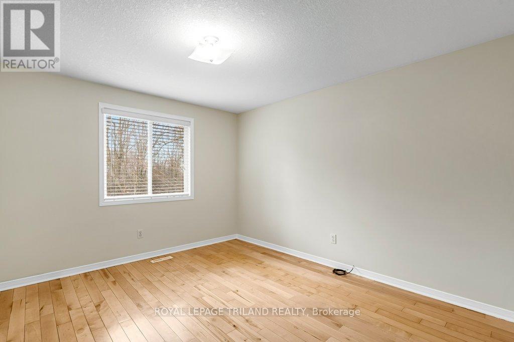 215 Rossmore Court, London South, Ontario  N6C 6B7 - Photo 27 - X13644256