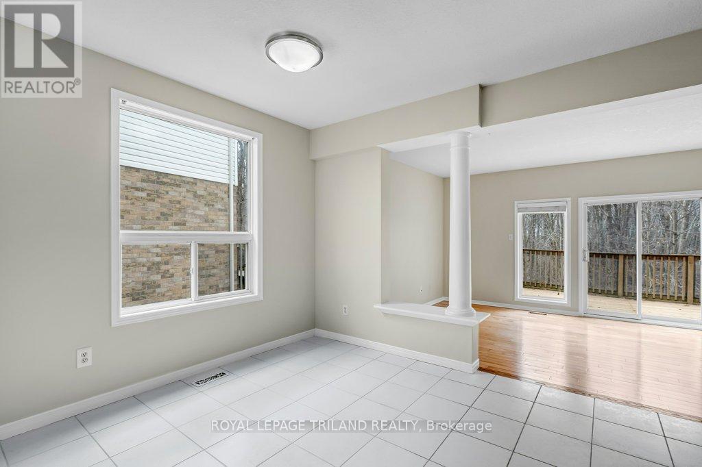 215 Rossmore Court, London South, Ontario  N6C 6B7 - Photo 3 - X13644256