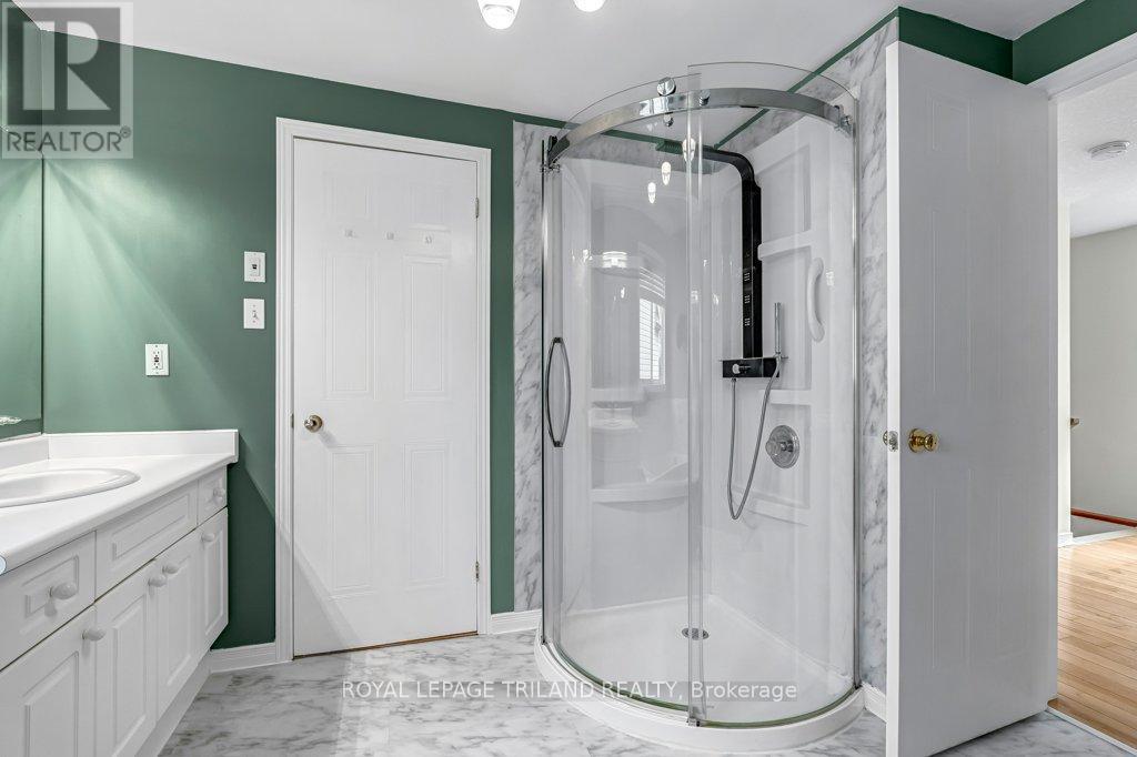 215 Rossmore Court, London South, Ontario  N6C 6B7 - Photo 33 - X13644256