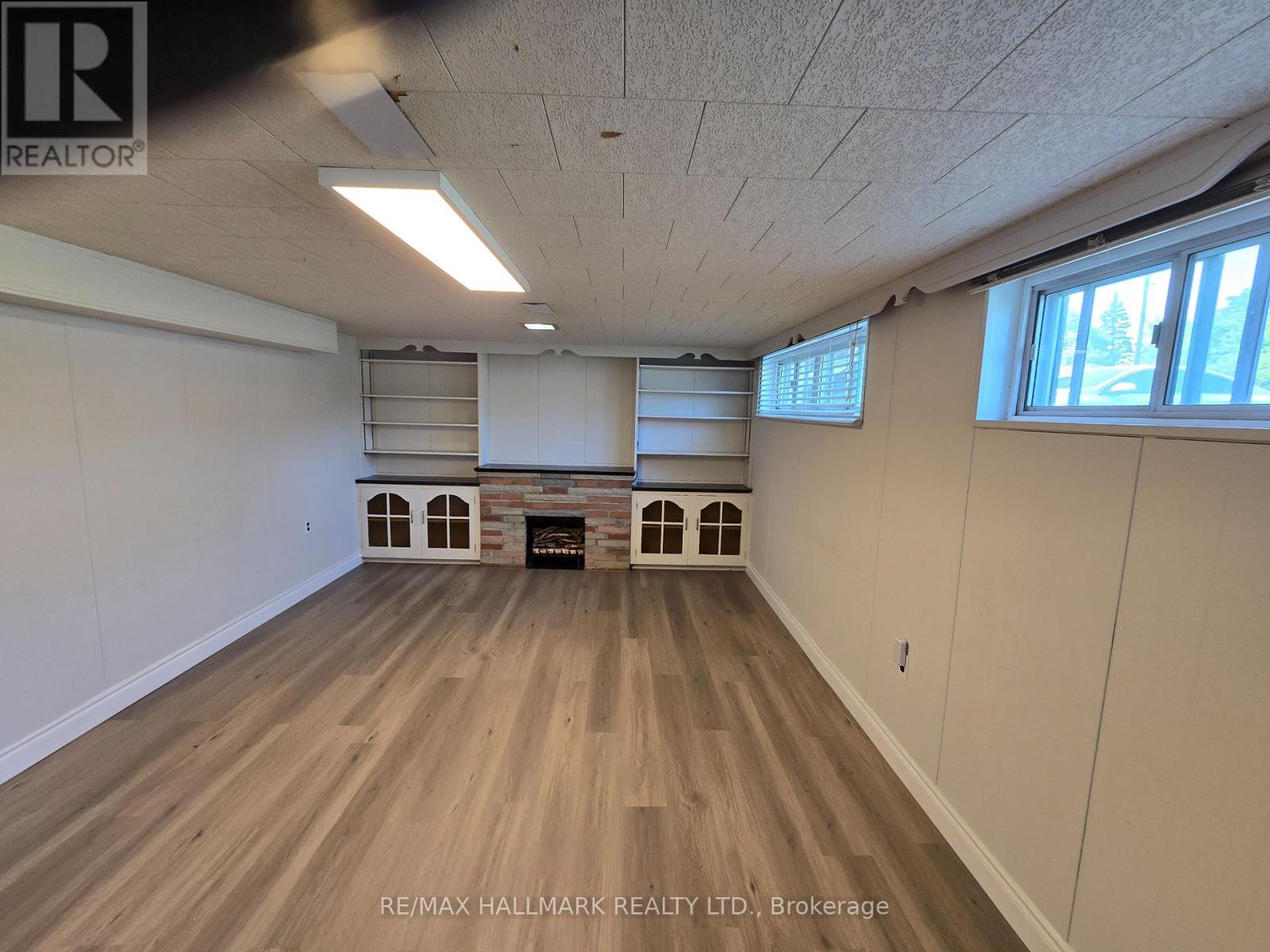 211 Norfolk Avenue, Richmond Hill (Harding), Ontario  L4S 0B2 - Photo 2 - N13644096