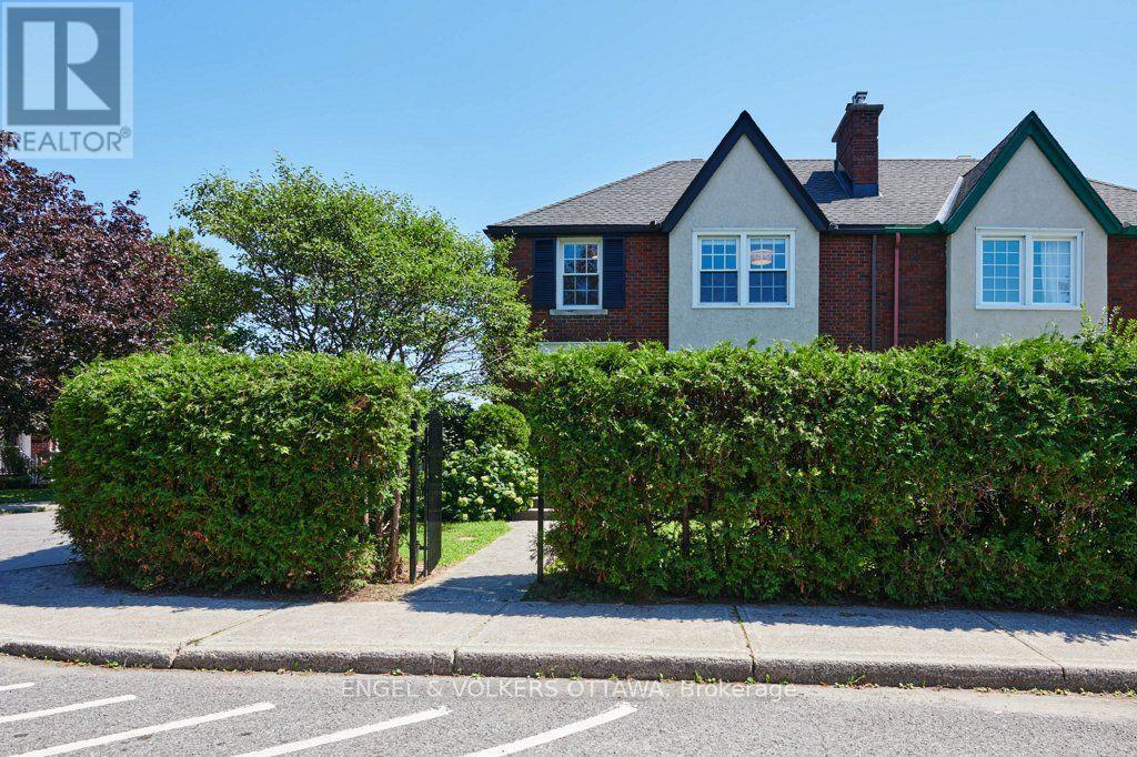 21 Reid Avenue, Ottawa, Ontario  K1Y 1S3 - Photo 3 - X13644102