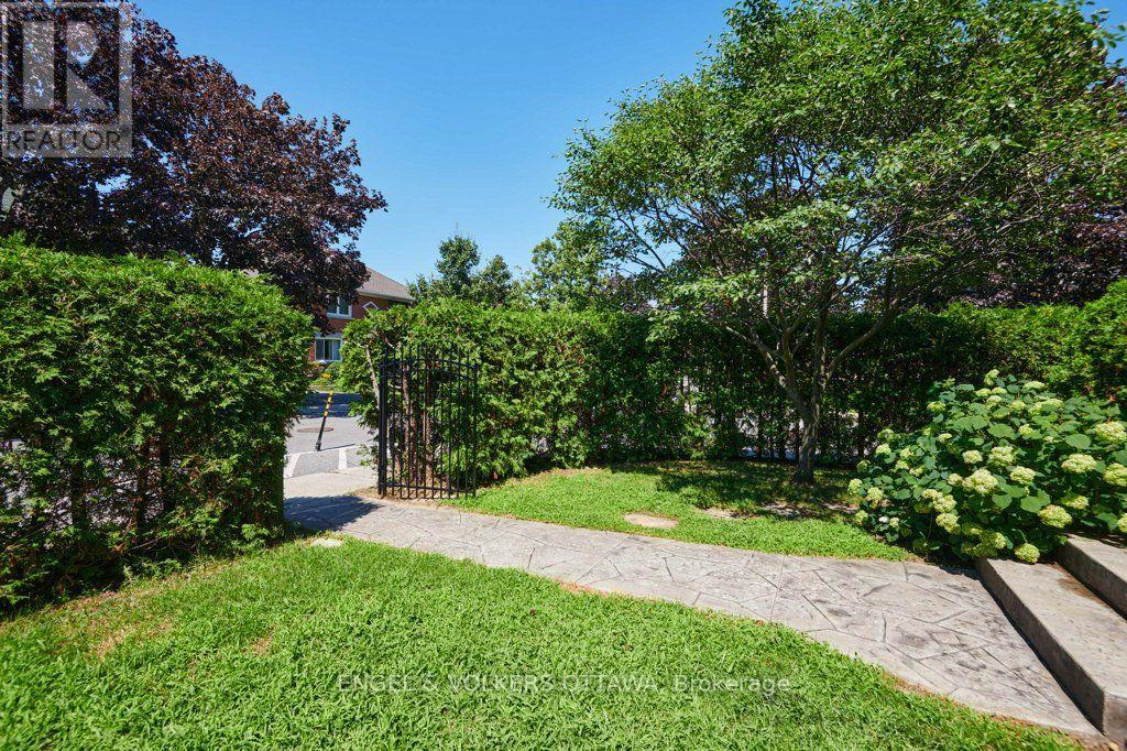 21 Reid Avenue, Ottawa, Ontario  K1Y 1S3 - Photo 4 - X13644102