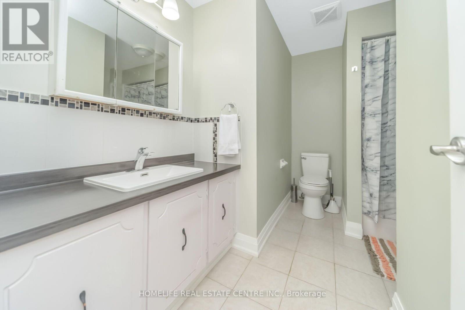17 Ashford Court, Brampton, Ontario  L6V 3E2 - Photo 29 - W13644236