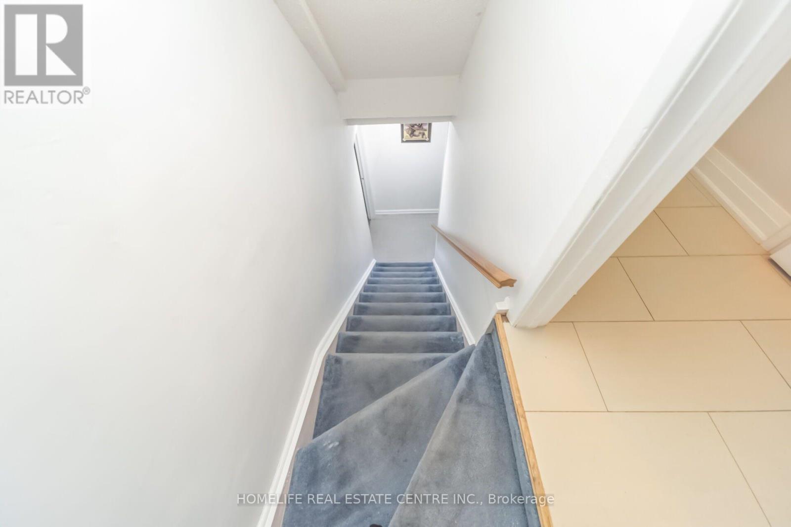 17 Ashford Court, Brampton, Ontario  L6V 3E2 - Photo 36 - W13644236