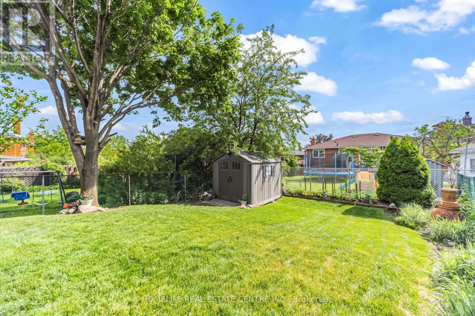 17 Ashford Court, Brampton, Ontario  L6V 3E2 - Photo 48 - W13644236