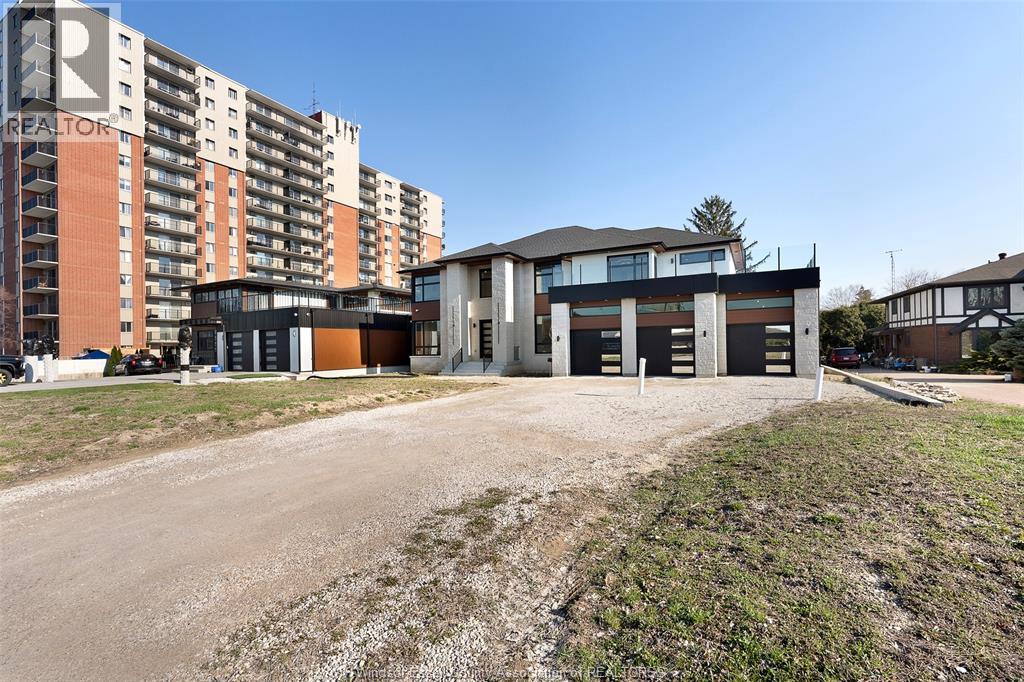 8535 Riverside Drive East, Windsor, Ontario  N8S 1G1 - Photo 4 - 26019019