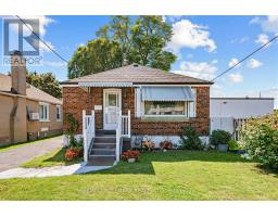 1216 VICTORIA PARK AVENUE, Toronto, Ontario