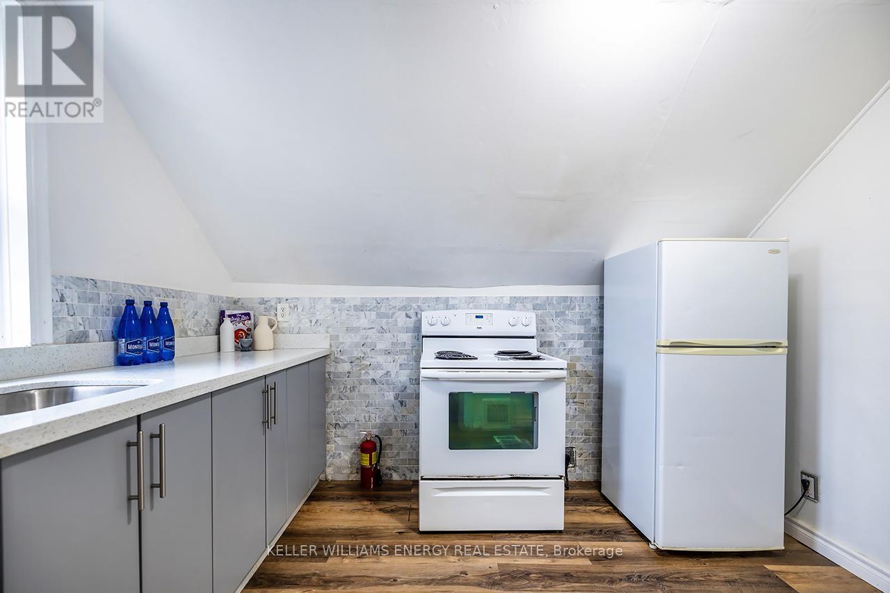 801 Gordon Street, Oshawa, Ontario  L1H 4V8 - Photo 36 - E13643872
