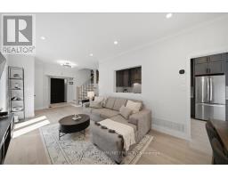 91 DOWNEY CIRCLE, Aurora, Ontario