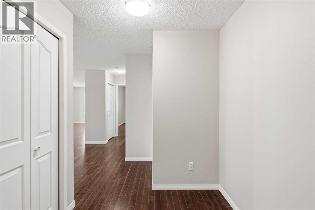 56v, 17 Country Village Bay NE, Calgary, Alberta  T3K 5Z3 - Photo 15 - A2335212