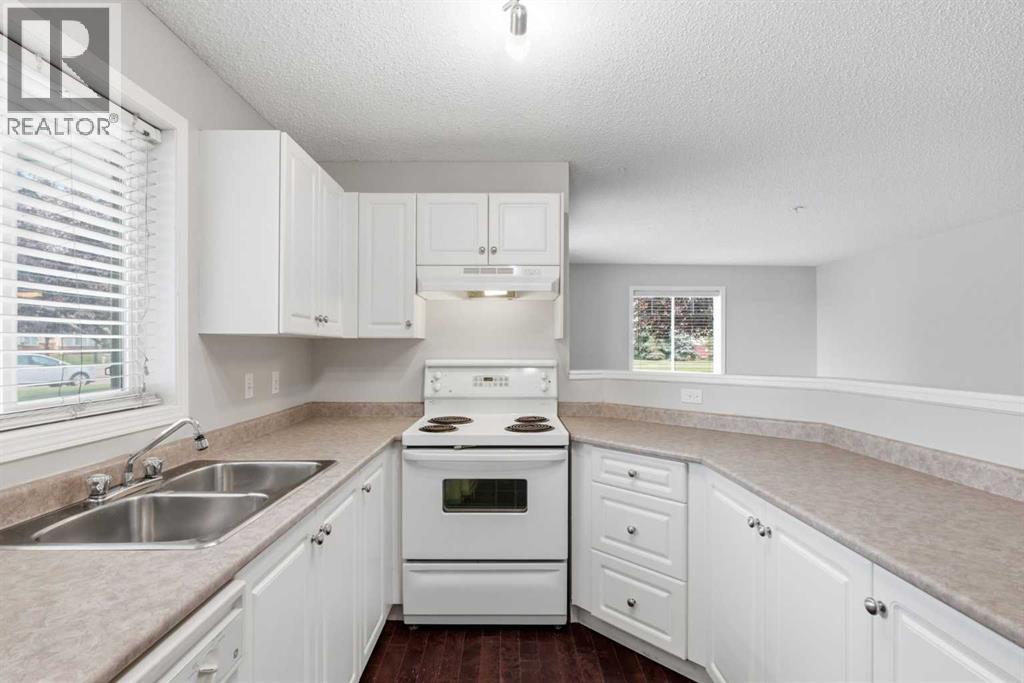 56v, 17 Country Village Bay NE, Calgary, Alberta  T3K 5Z3 - Photo 18 - A2335212