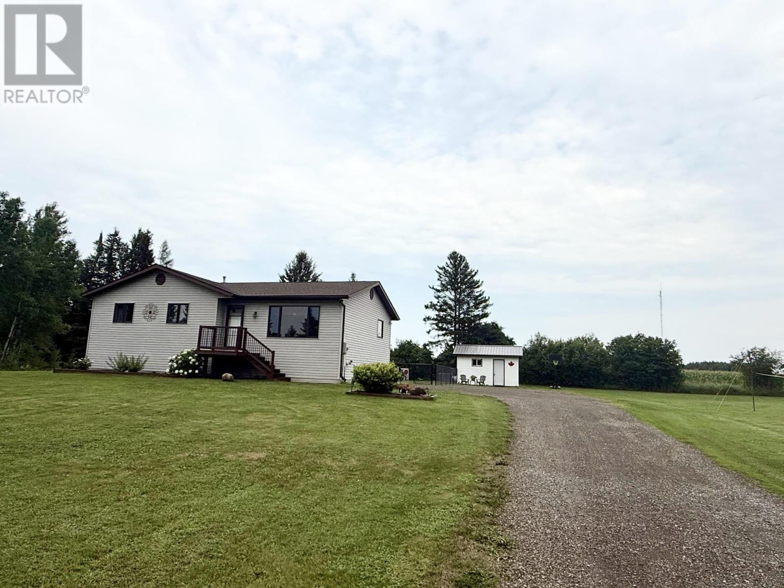 460 Nicholetts Rd, Murillo, Ontario  P0T 2G0 - Photo 2 - TB2602201