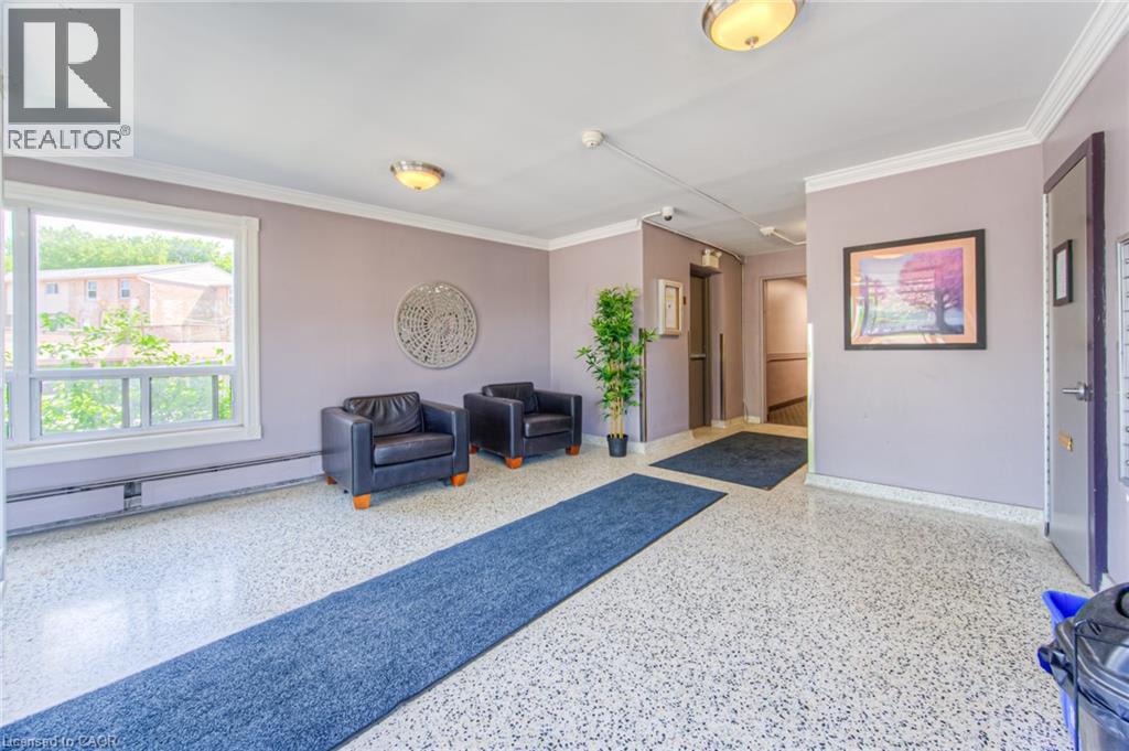 283 Fairway Road N Unit# 201, Kitchener, Ontario  N2A 2P1 - Photo 5 - 40811953