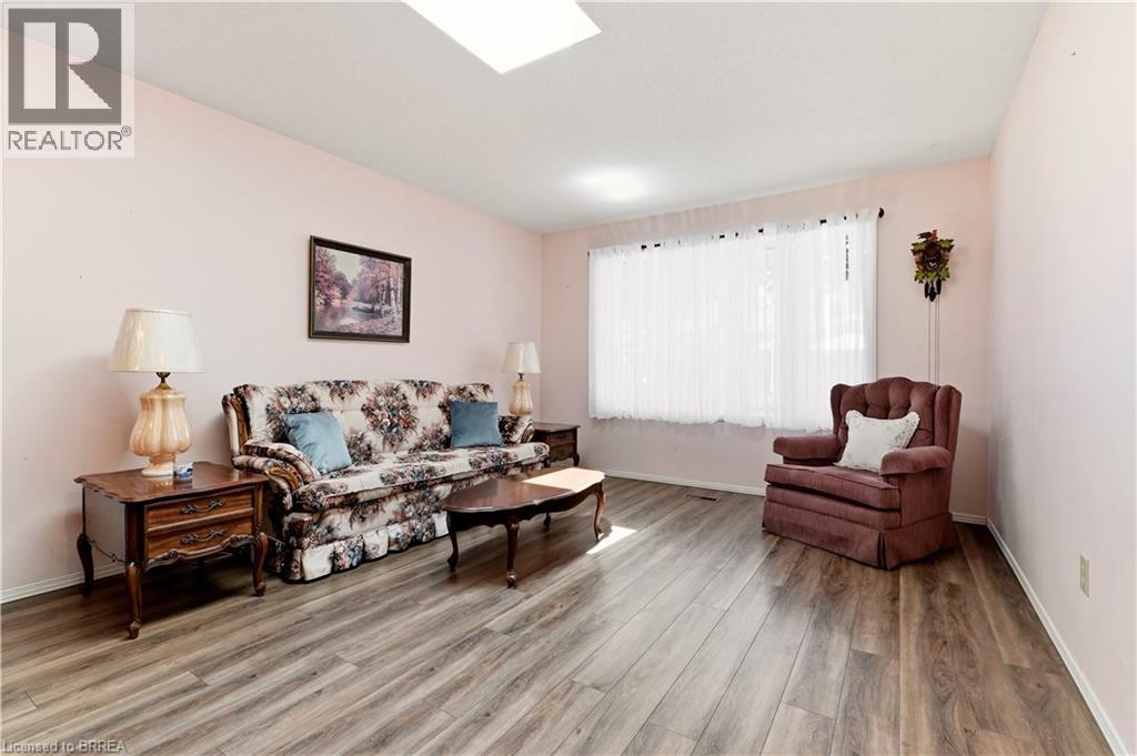 1030 Colborne Street E Unit# 19, Brantford, Ontario  N3S 3T6 - Photo 3 - 40852333