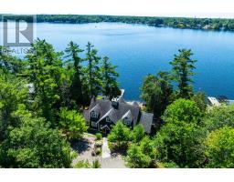 1190 PARKERS POINT ROAD, Gravenhurst, Ontario