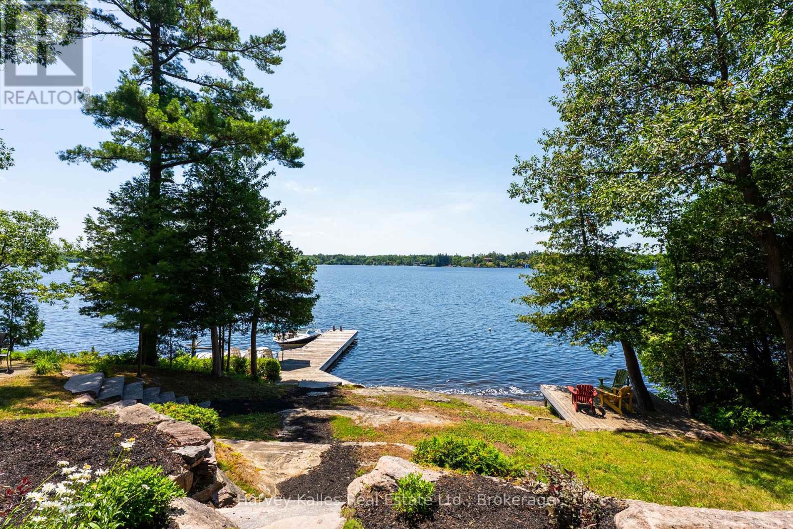 1190 Parkers Point Road, Gravenhurst, Ontario  P1P 1R2 - Photo 15 - X13141050