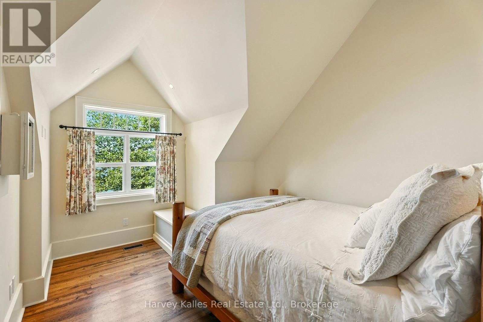 1190 Parkers Point Road, Gravenhurst, Ontario  P1P 1R2 - Photo 44 - X13141050