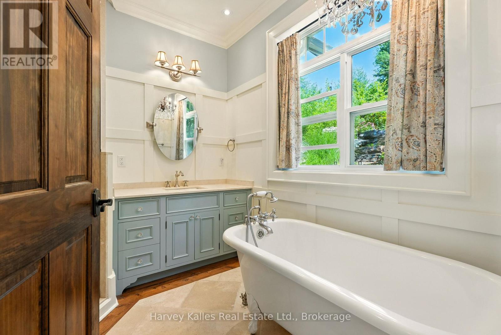 1190 Parkers Point Road, Gravenhurst, Ontario  P1P 1R2 - Photo 40 - X13141050