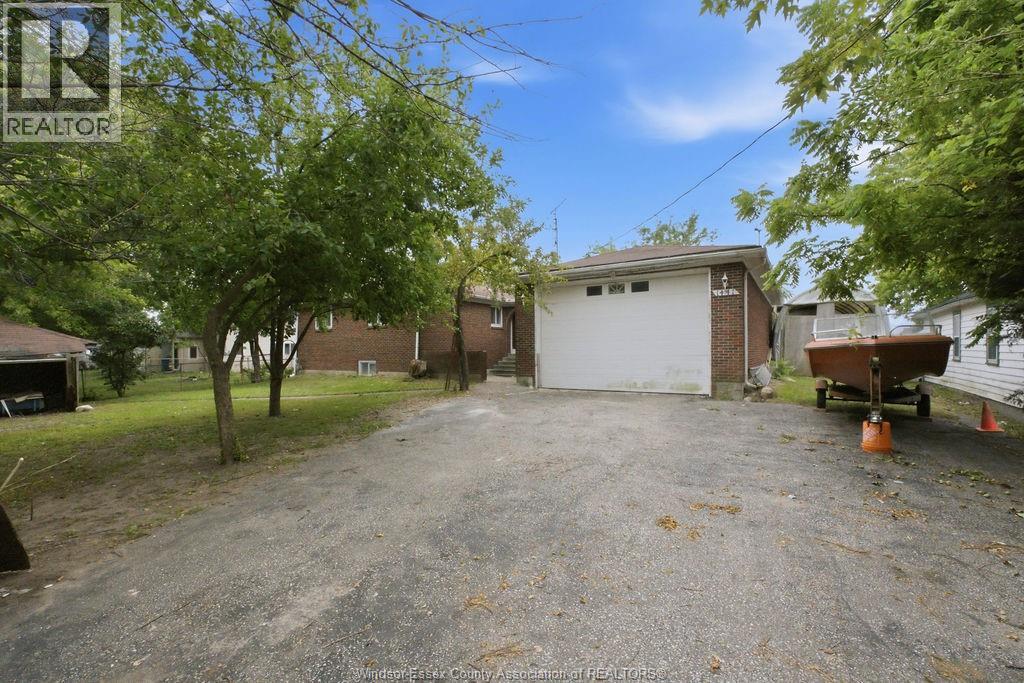 1441 HERITAGE ROAD, Kingsville, Ontario