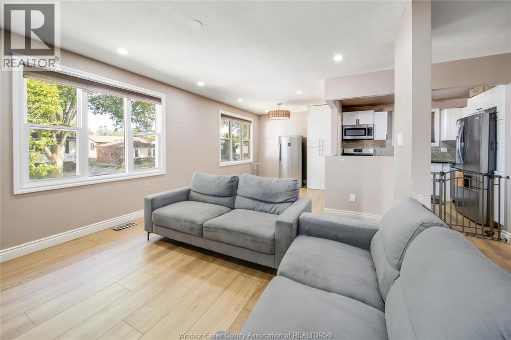 9633 Avery Unit# Upper, Windsor, Ontario  N8R 2C1 - Photo 13 - 26018599